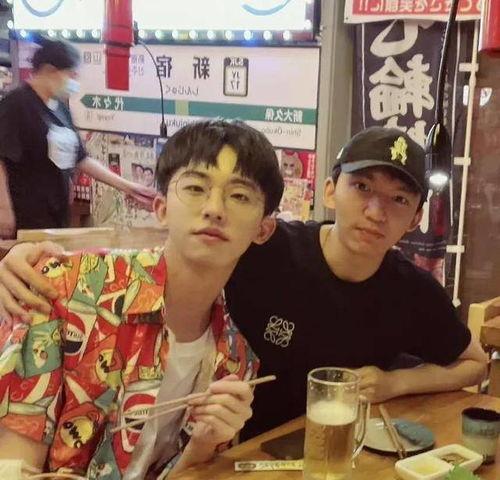 娱乐吃瓜酱相亲吃饭,一场美食与爱情的邂逅 第1张 娱乐吃瓜酱相亲吃饭,一场美食与爱情的邂逅 第1张